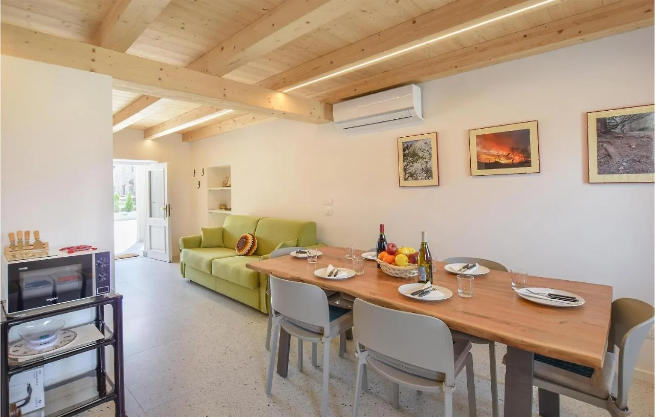 Casa Valbelluna Tremea 0*,  Italy